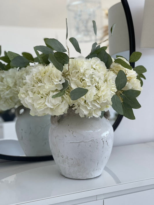 Are You Team Real or Team Faux? Here’s Why I’m Sticking with Faux Flowers in 2025!