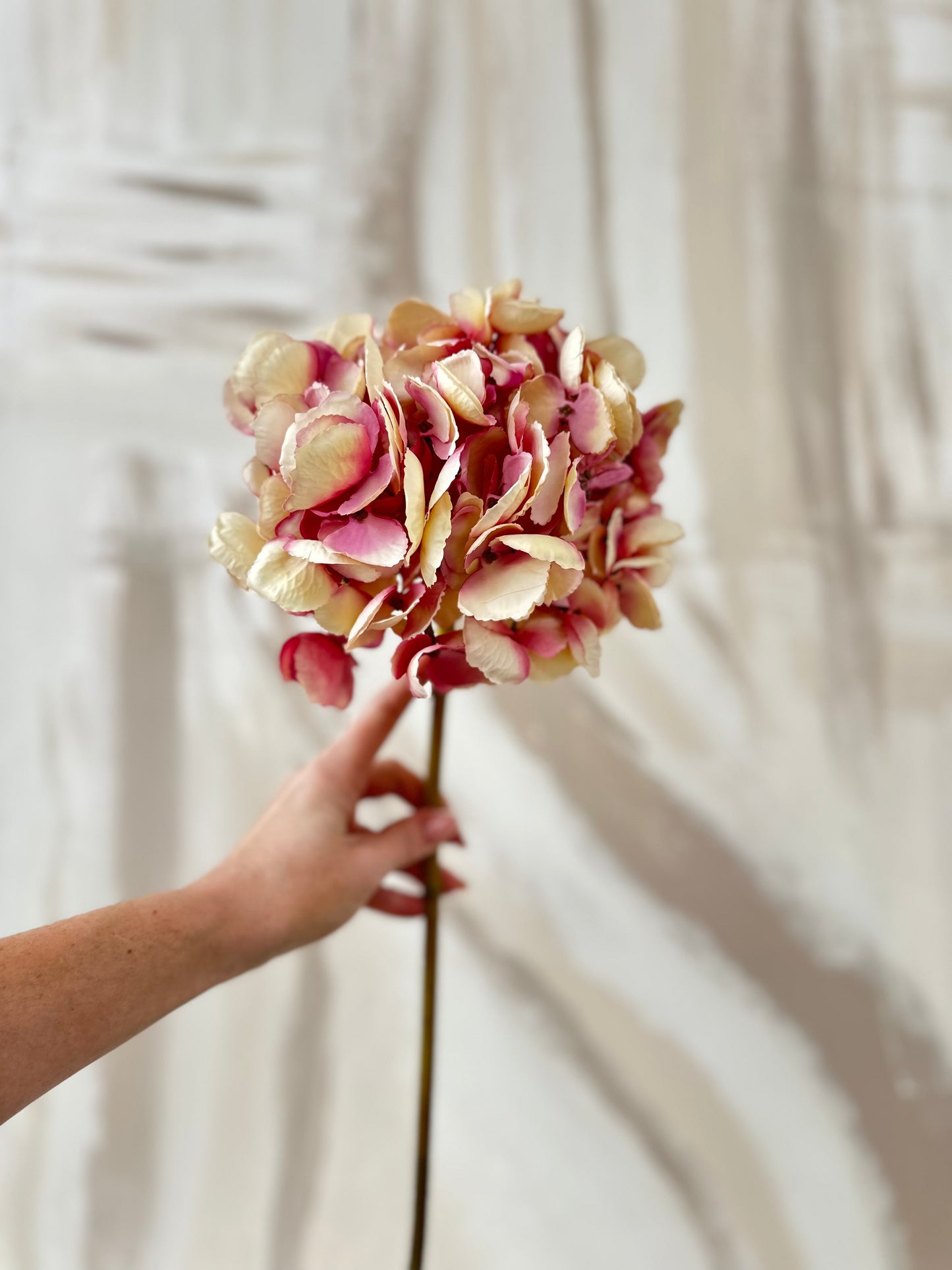 Mixed Pink Faux Hydrangea Medium Stem